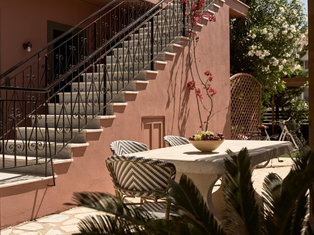 Appart hôtel Anemelia Retreat - Explore & Recharge