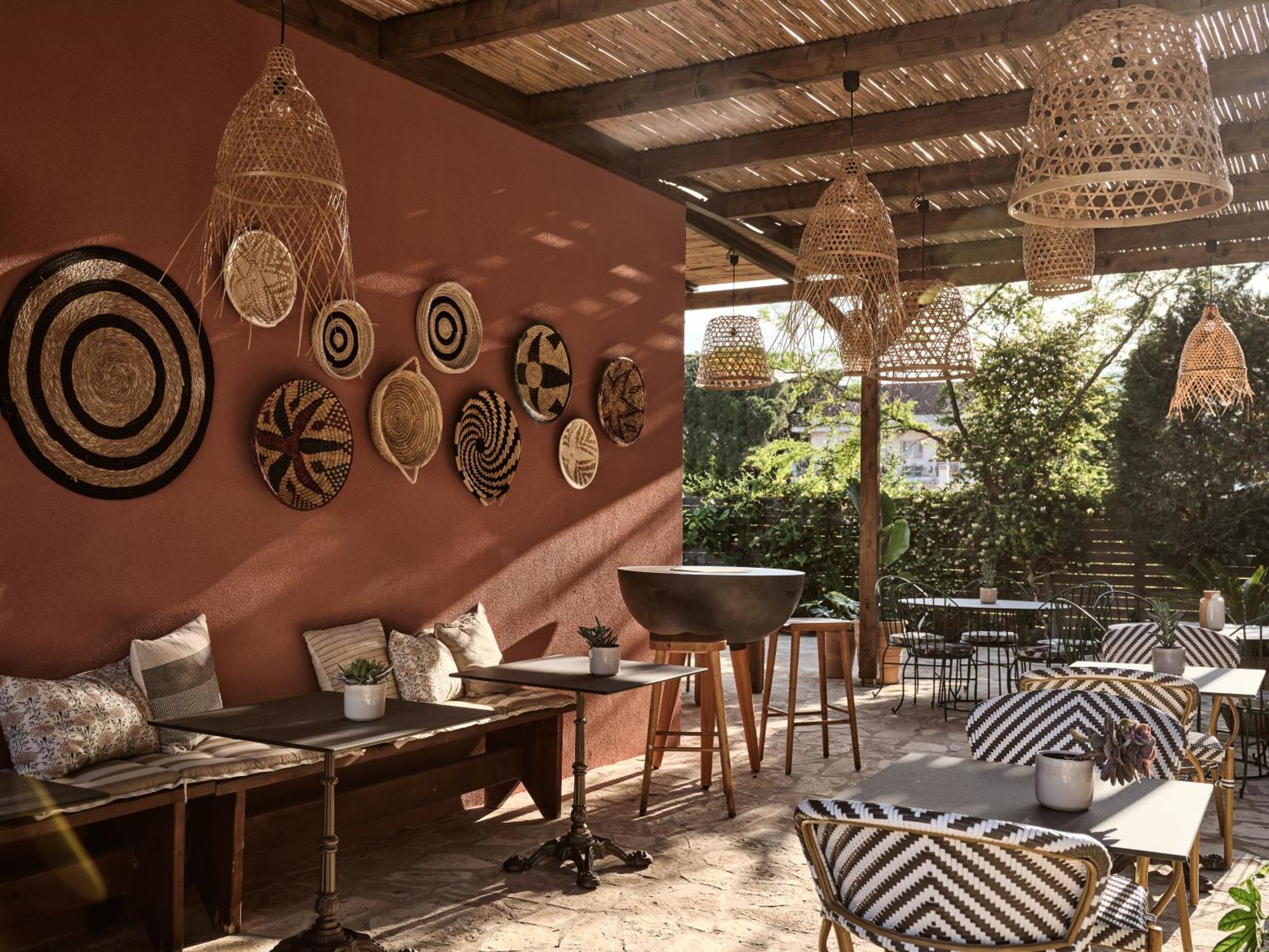 Anemelia Retreat - Explore & Recharge Appart hôtel Laganas